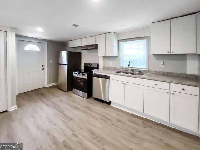 206 Harwell Road NW, Atlanta, GA 30331