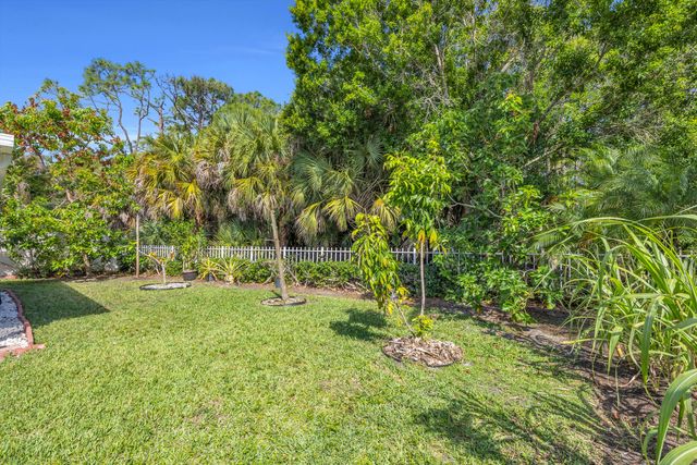 5287 SE Sweetbrier Terrace, Hobe Sound, FL 33455
