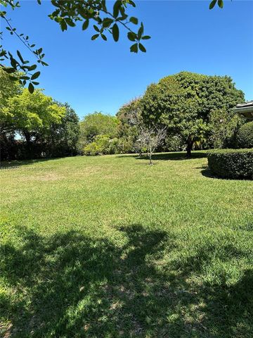 10805 SW 128th Ter, Miami, FL 33176