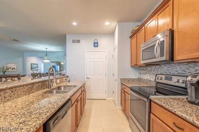 8459 Benelli CT, Naples, FL 34114