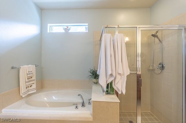 8459 Benelli CT, Naples, FL 34114