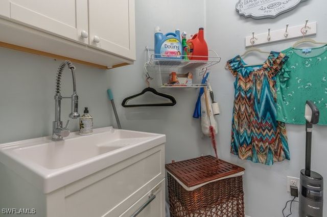 8459 Benelli CT, Naples, FL 34114