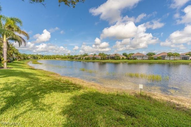 8459 Benelli CT, Naples, FL 34114