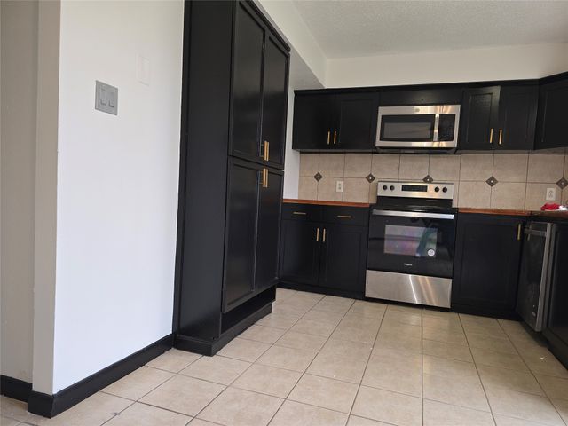 1732 Ridgedorf Drive, Dallas, TX 75217