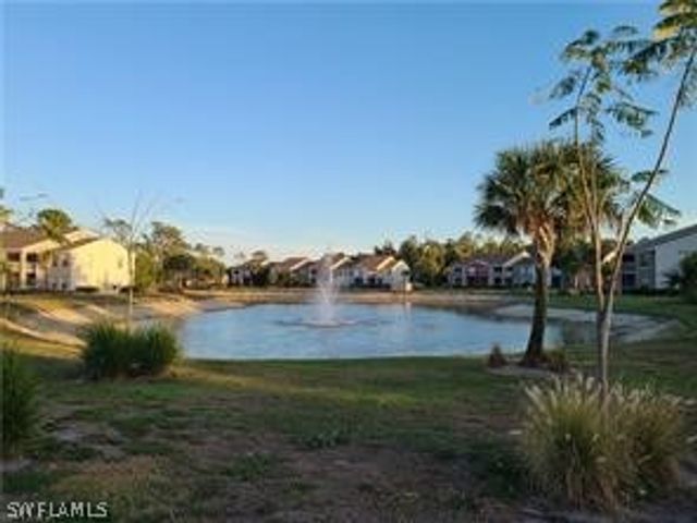 124 SANTA CLARA DR 15, Naples, FL 34104