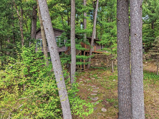 W12759 735th Avenue, River Falls, WI 54022