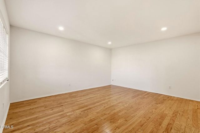 408 Burchett Street 11, Glendale, CA 91203