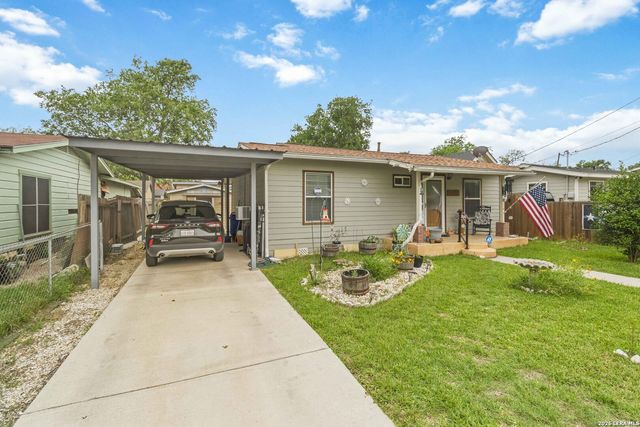 114 SMALLWOOD DR, San Antonio, TX 78210