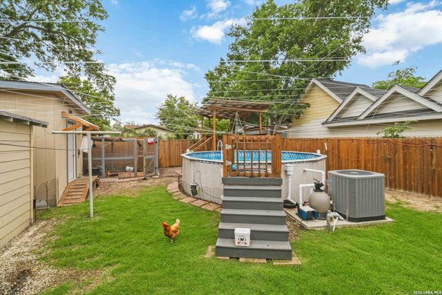 114 SMALLWOOD DR, San Antonio, TX 78210