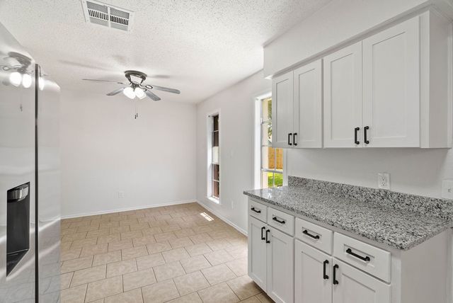 1134 Harbor Village Dr, Corpus Christi, TX 78412