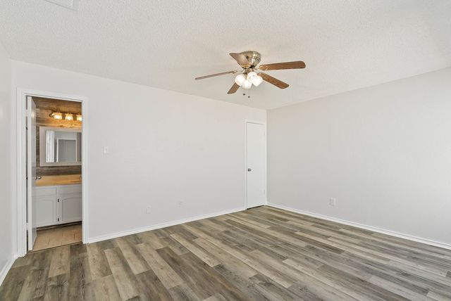 1134 Harbor Village Dr, Corpus Christi, TX 78412