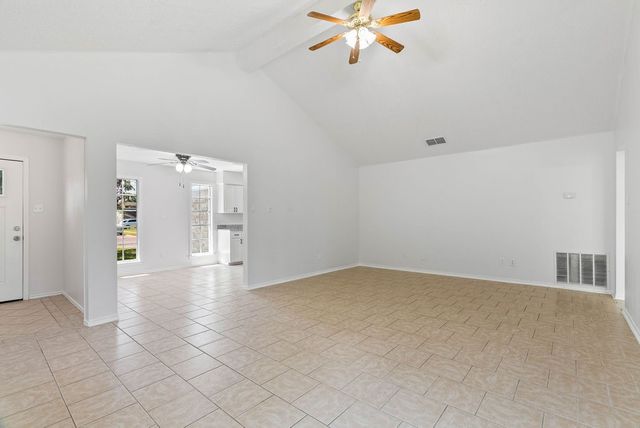 1134 Harbor Village Dr, Corpus Christi, TX 78412