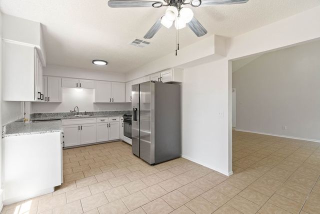 1134 Harbor Village Dr, Corpus Christi, TX 78412