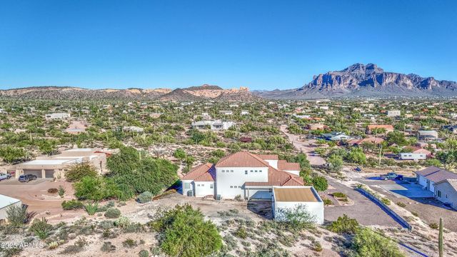 5238 N EXPLORER Road, Apache Junction, AZ 85119