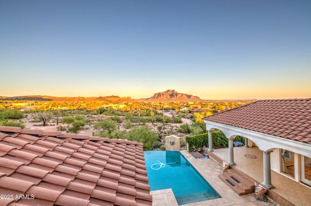 5238 N EXPLORER Road, Apache Junction, AZ 85119