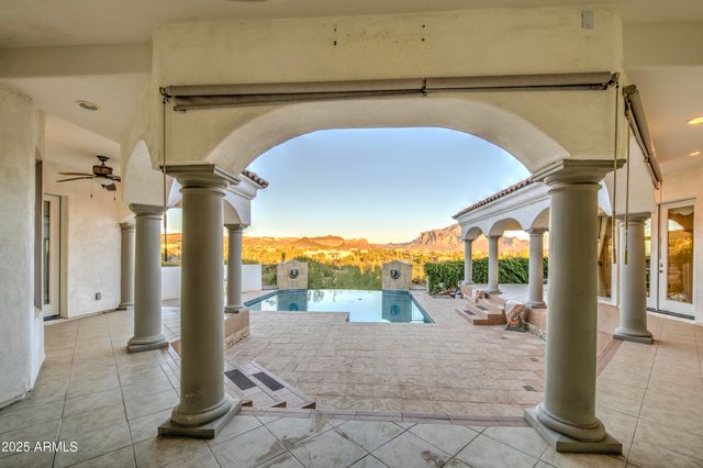 5238 N EXPLORER Road, Apache Junction, AZ 85119