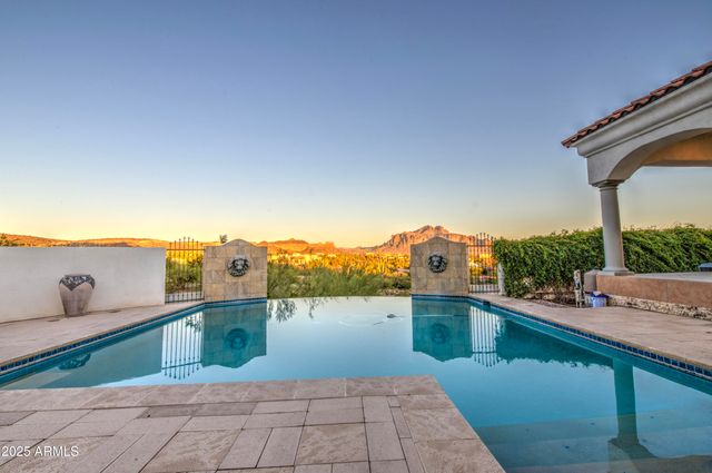 5238 N EXPLORER Road, Apache Junction, AZ 85119