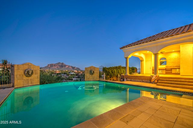 5238 N EXPLORER Road, Apache Junction, AZ 85119