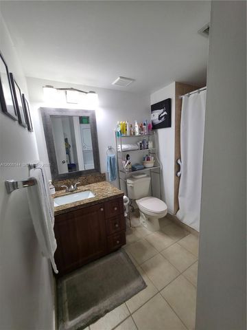 16278 Laurel Drive 202, Weston, FL 33326