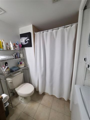 16278 Laurel Drive 202, Weston, FL 33326