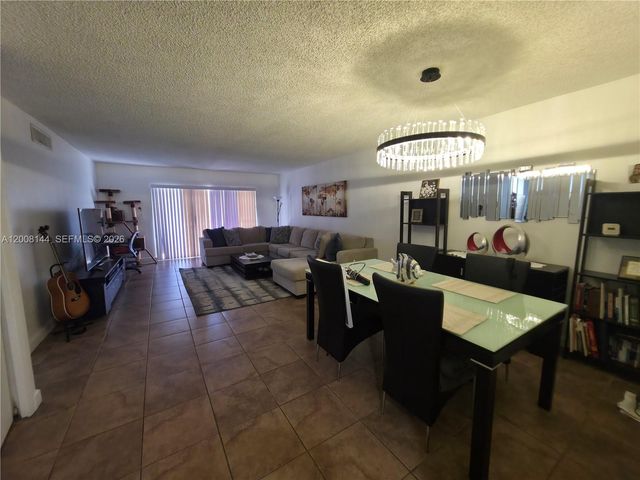16278 Laurel Drive 202, Weston, FL 33326