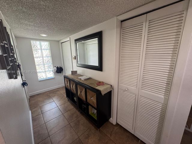 16278 Laurel Drive 202, Weston, FL 33326