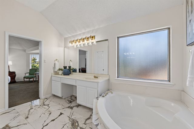 1413 Springaire Lane, Lewisville, TX 75077