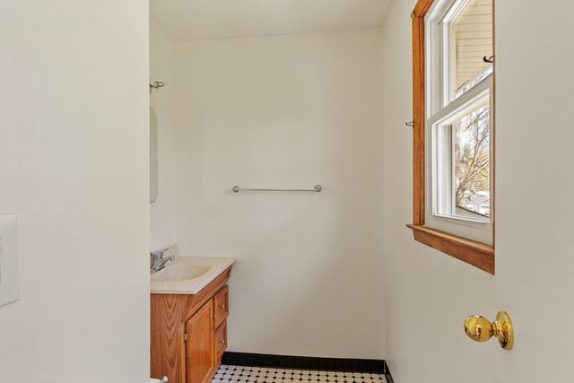 3 Smith Drive, Lunenburg, MA 01462