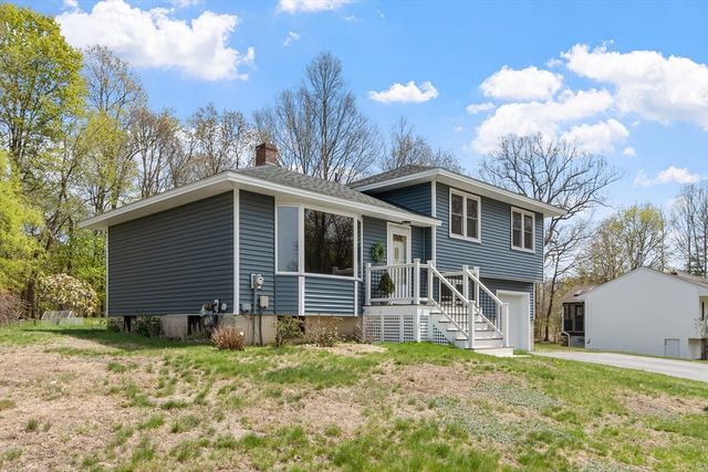 3 Smith Drive, Lunenburg, MA 01462