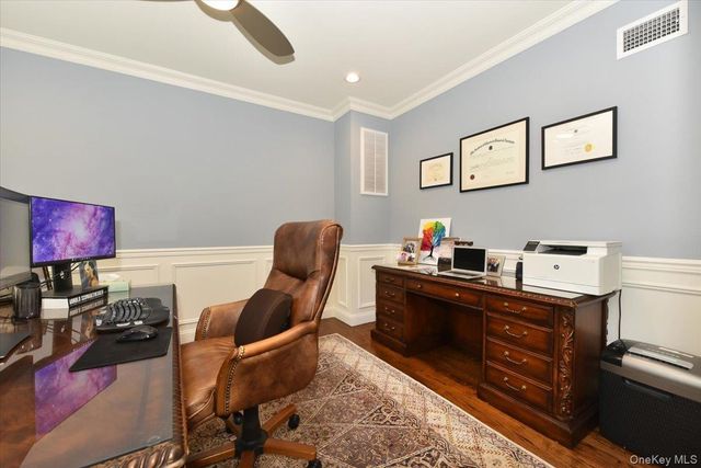 2150 Van Nostrand Avenue, Merrick, NY 11566