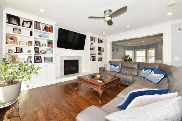 2150 Van Nostrand Avenue, Merrick, NY 11566