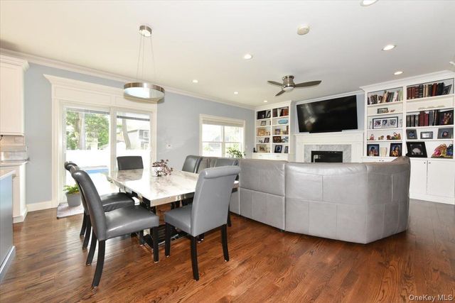 2150 Van Nostrand Avenue, Merrick, NY 11566
