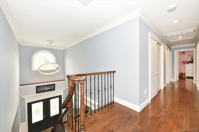 2150 Van Nostrand Avenue, Merrick, NY 11566