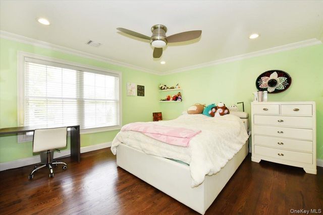 2150 Van Nostrand Avenue, Merrick, NY 11566