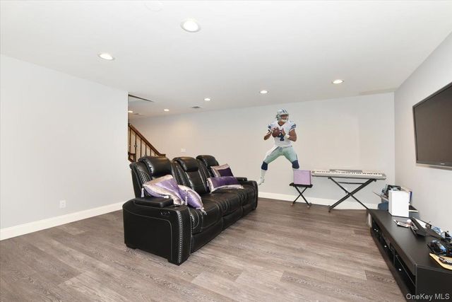 2150 Van Nostrand Avenue, Merrick, NY 11566