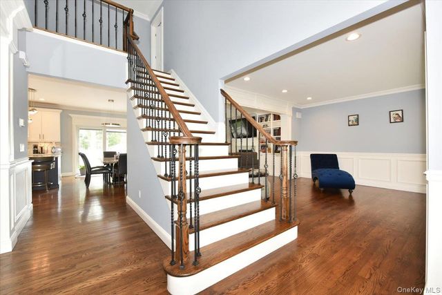 2150 Van Nostrand Avenue, Merrick, NY 11566