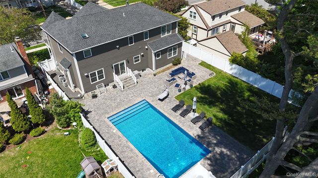 2150 Van Nostrand Avenue, Merrick, NY 11566