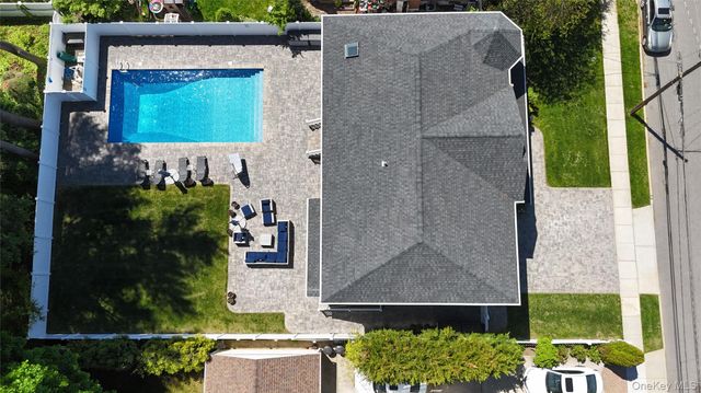 2150 Van Nostrand Avenue, Merrick, NY 11566