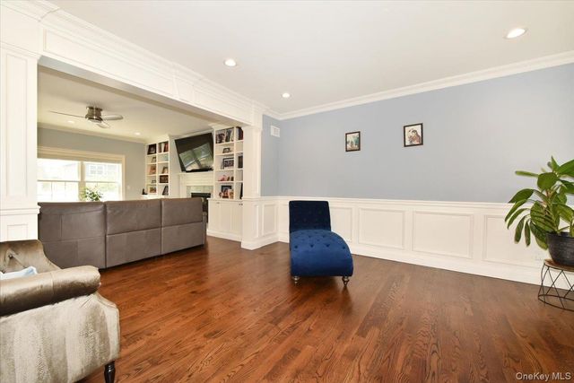 2150 Van Nostrand Avenue, Merrick, NY 11566