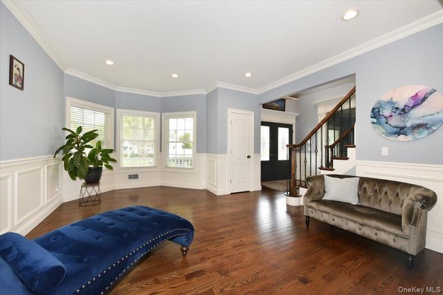 2150 Van Nostrand Avenue, Merrick, NY 11566