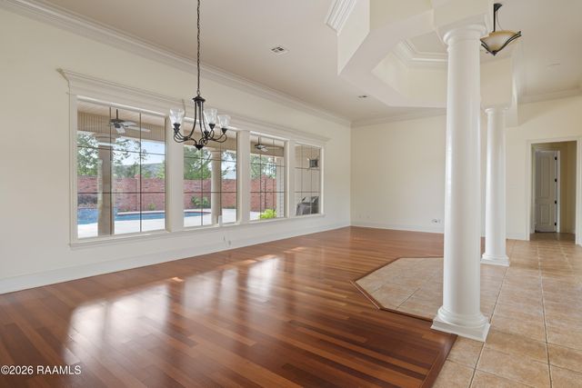 104 La Quinta Court, Broussard, LA 70518