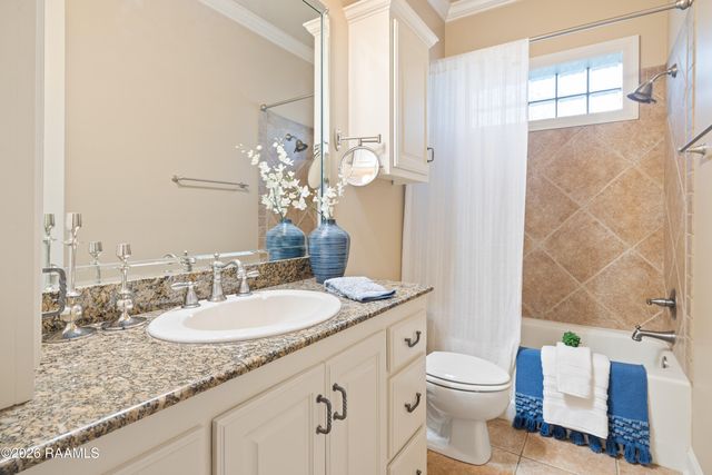 104 La Quinta Court, Broussard, LA 70518