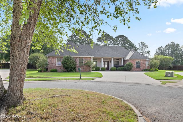 104 La Quinta Court, Broussard, LA 70518