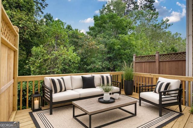 2587 Bridlewood Lane SE, Atlanta, GA 30339