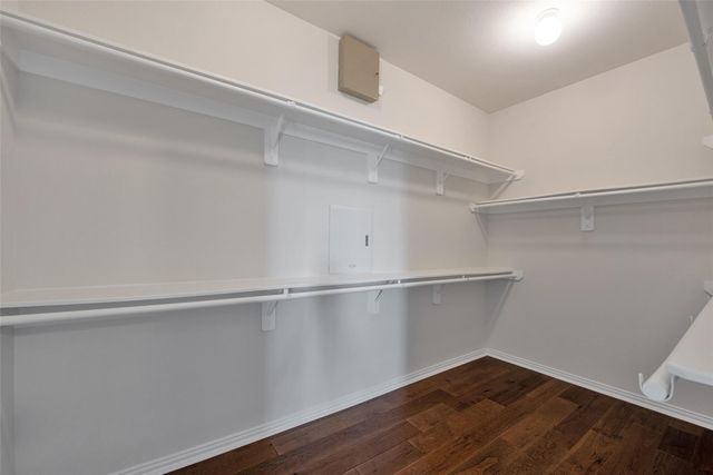 405 W Bend Drive, League City, TX 77573