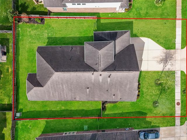 405 W Bend Drive, League City, TX 77573