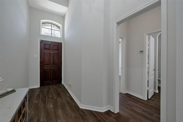 405 W Bend Drive, League City, TX 77573