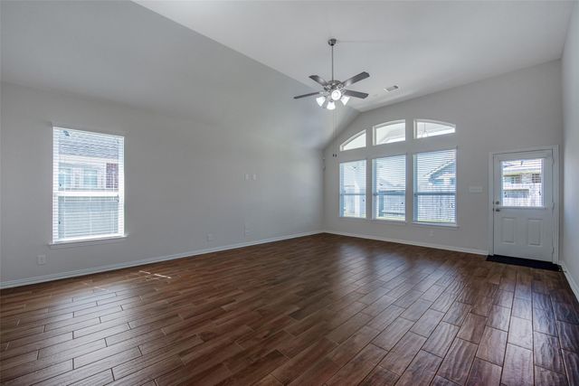 405 W Bend Drive, League City, TX 77573