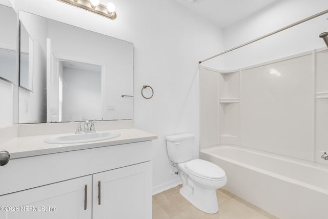 255 ANNIES Place, Jacksonville, FL 32218