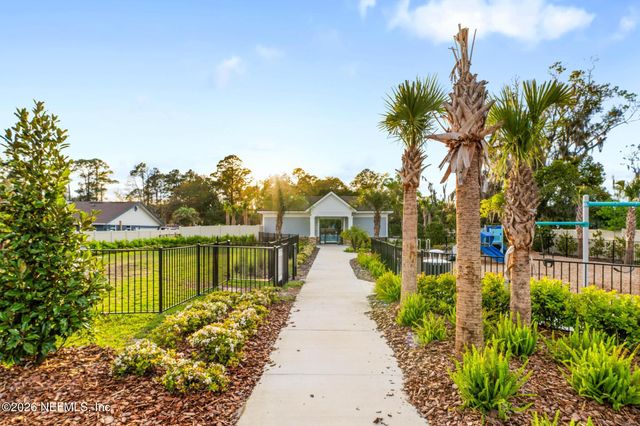 255 ANNIES Place, Jacksonville, FL 32218